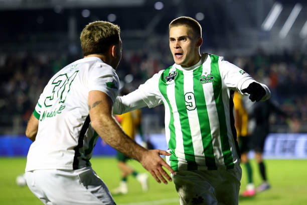 布拉德利认 布拉德利认